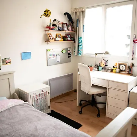 78m2 Bright With Balcony And Parking Appartement *